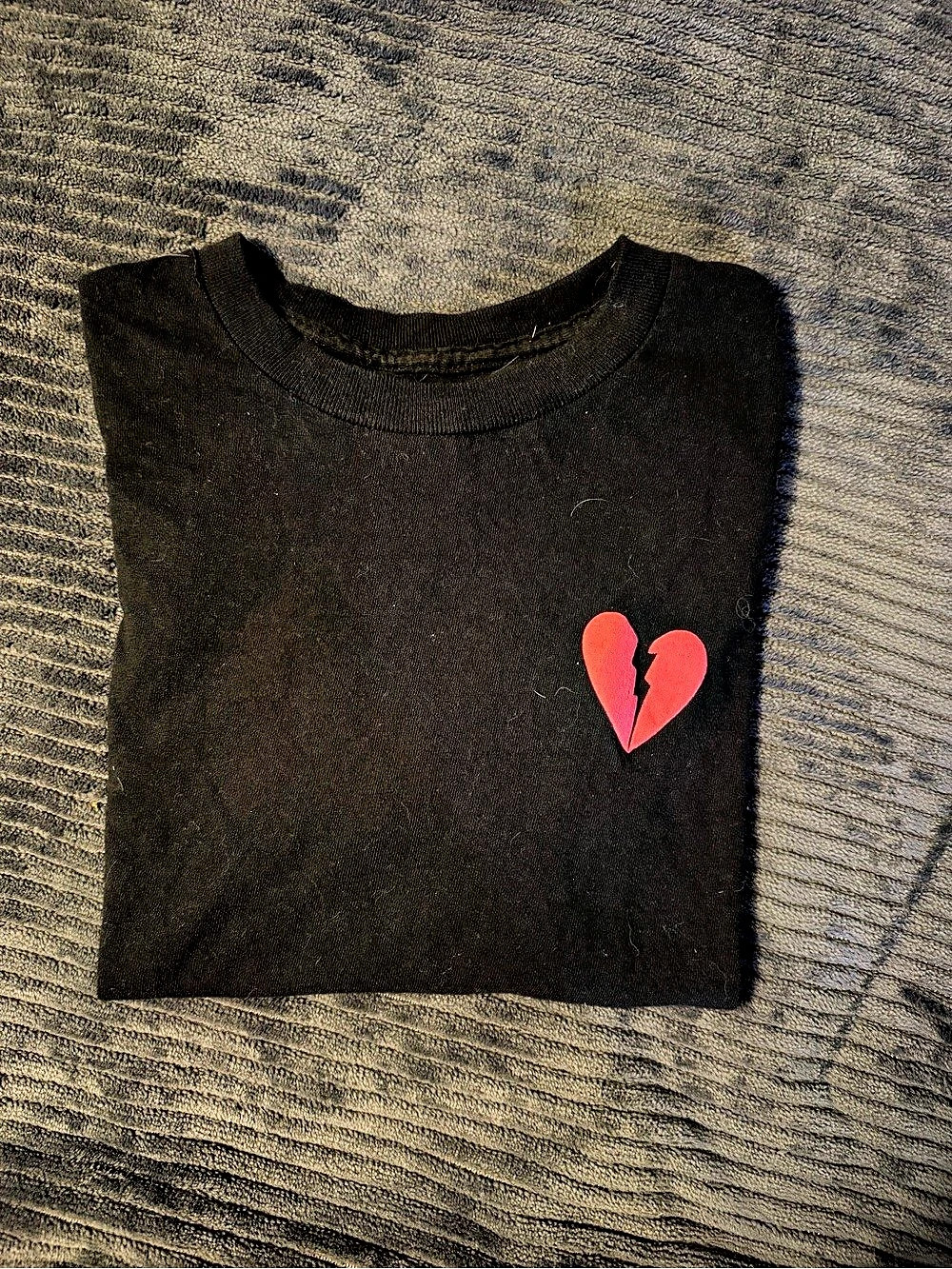Riot Society Broken Heart Graphic T-Shirt Men's Black Tee